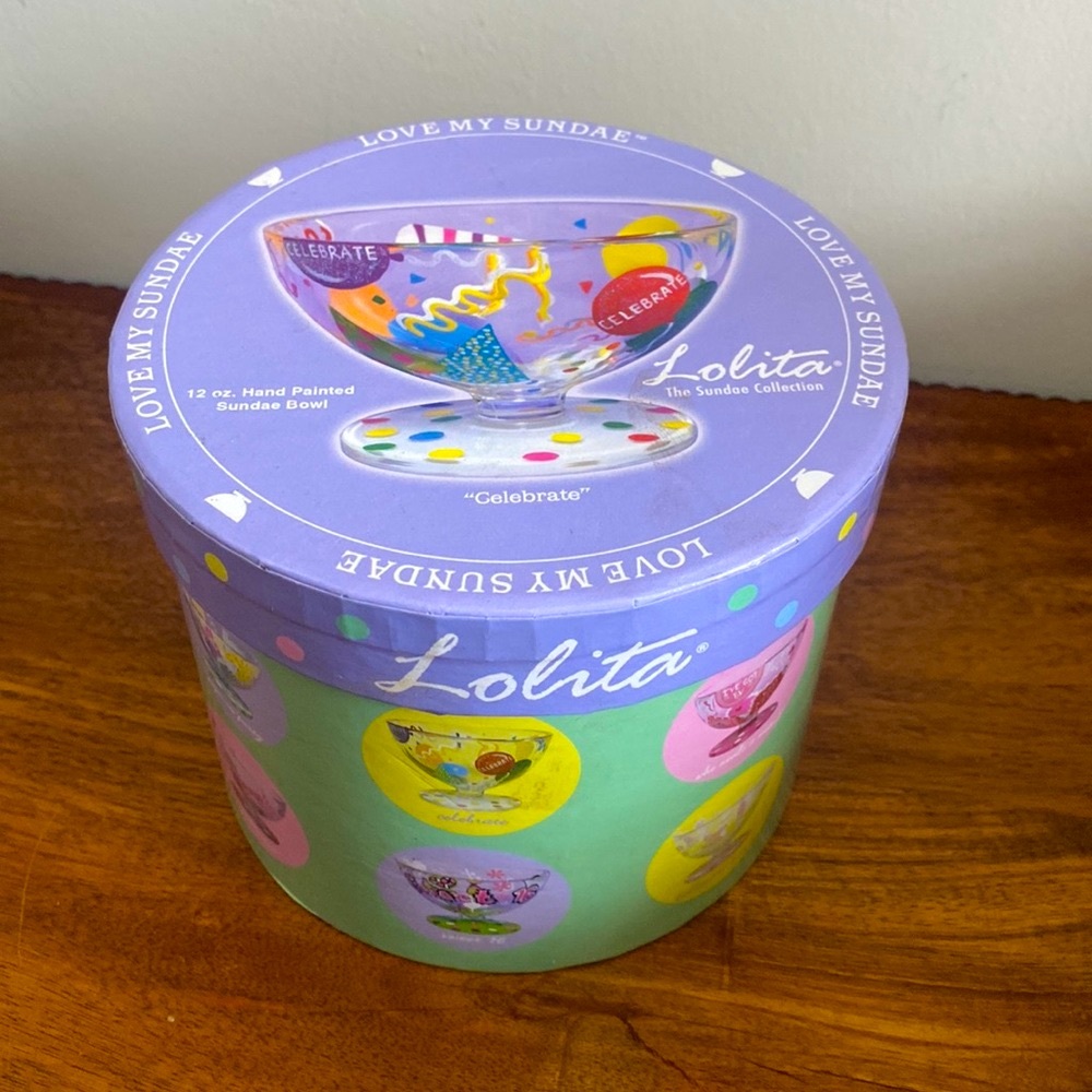 NWT Lolita Love My Sundae Celebrate Hand Painted Glass Ice Cream Bowl.